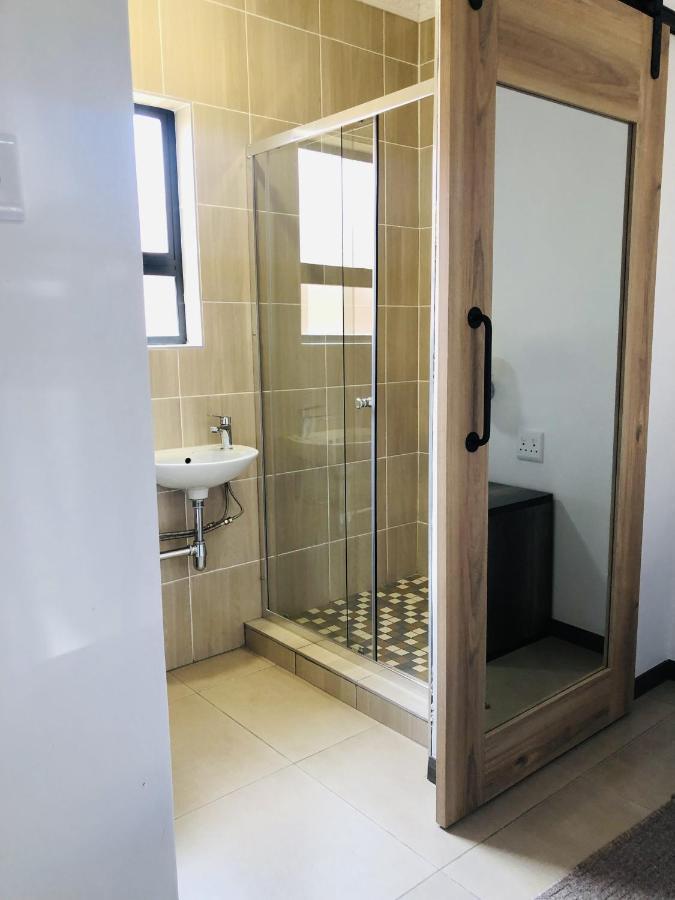 Tranquility Guesthouse Standerton Dış mekan fotoğraf