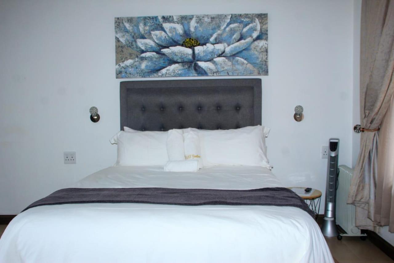 Tranquility Guesthouse Standerton Dış mekan fotoğraf
